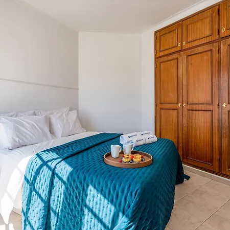 Holiday home Host Wise - Spacious Family House With Garden