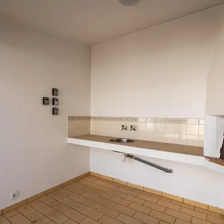 Holiday home Host Wise - Spacious Family House With Garden Lagos