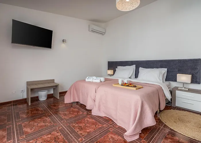 Host Wise - Spacious Family House With Garden Сasa de vacaciones